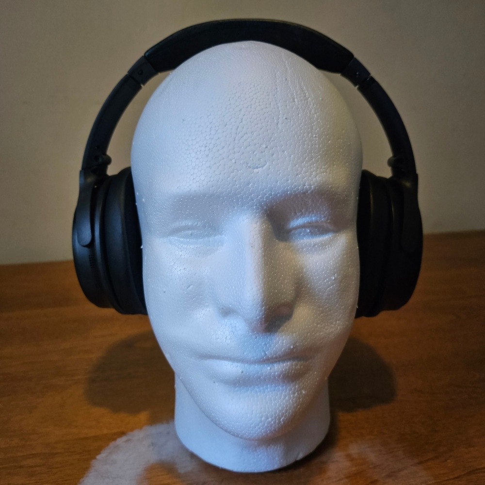 Bose QuietComfort 35 II Wireless Noise Cancelling Headphones Black QC35 II